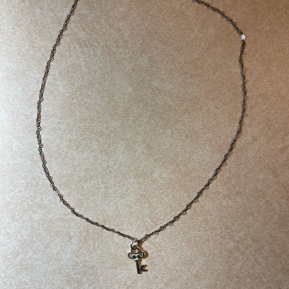 Key necklace - Picture 1 of 2